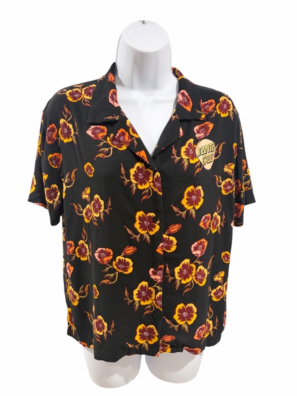 Santa Cruz Floral Camp Shirt size Medium
